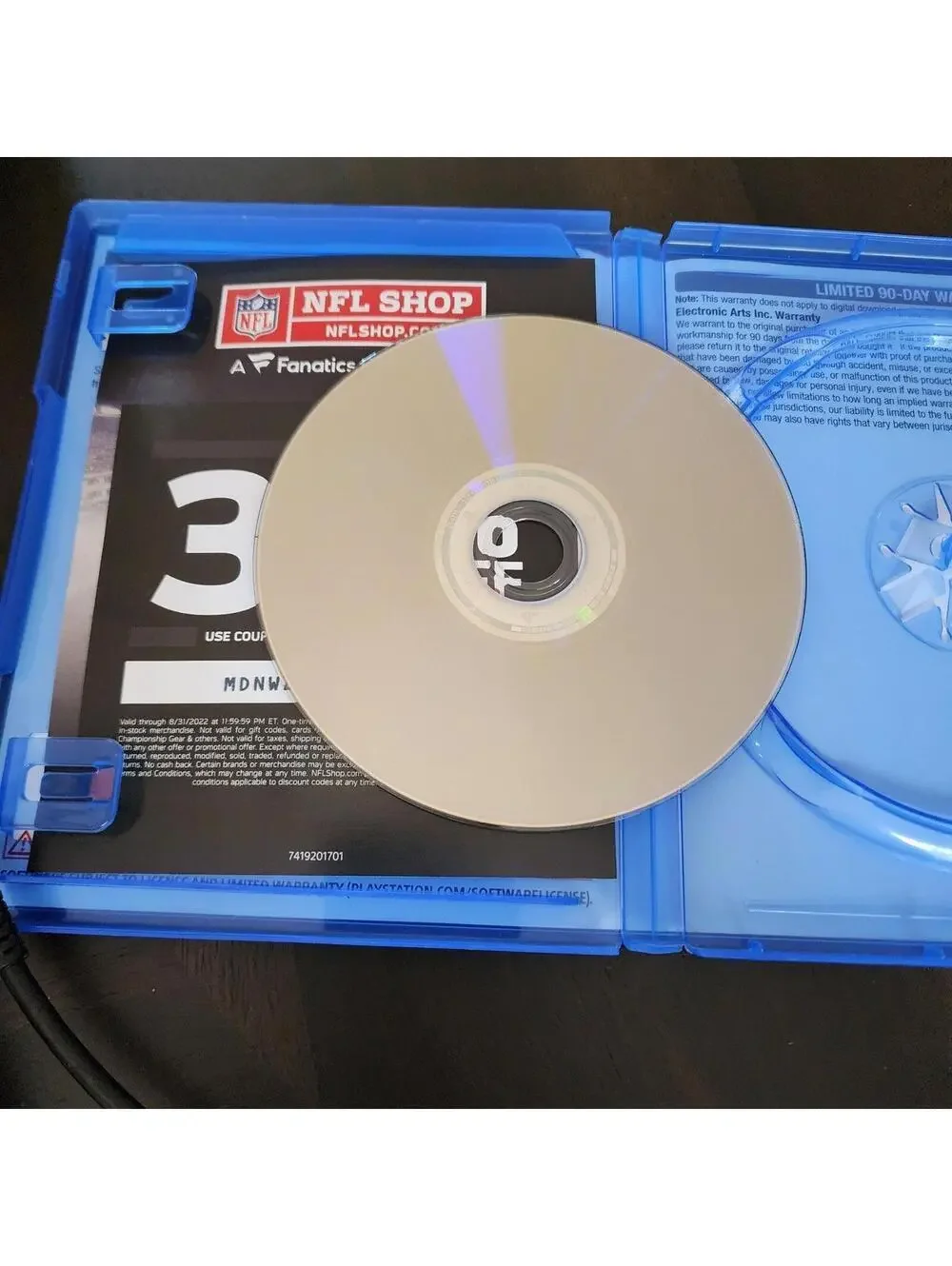 Madden NFL 22 MVP Edition - Sony PlayStation 4